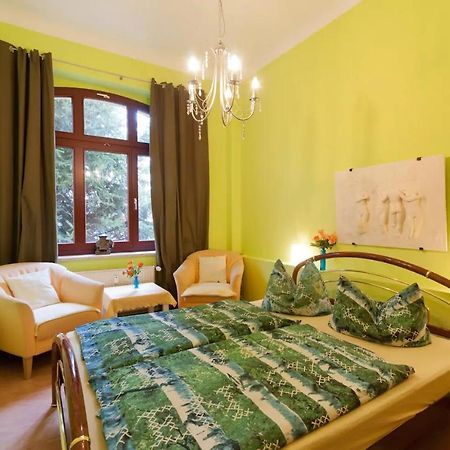 Grosse Ferienwohnung In Dresden-Lobtau Εξωτερικό φωτογραφία
